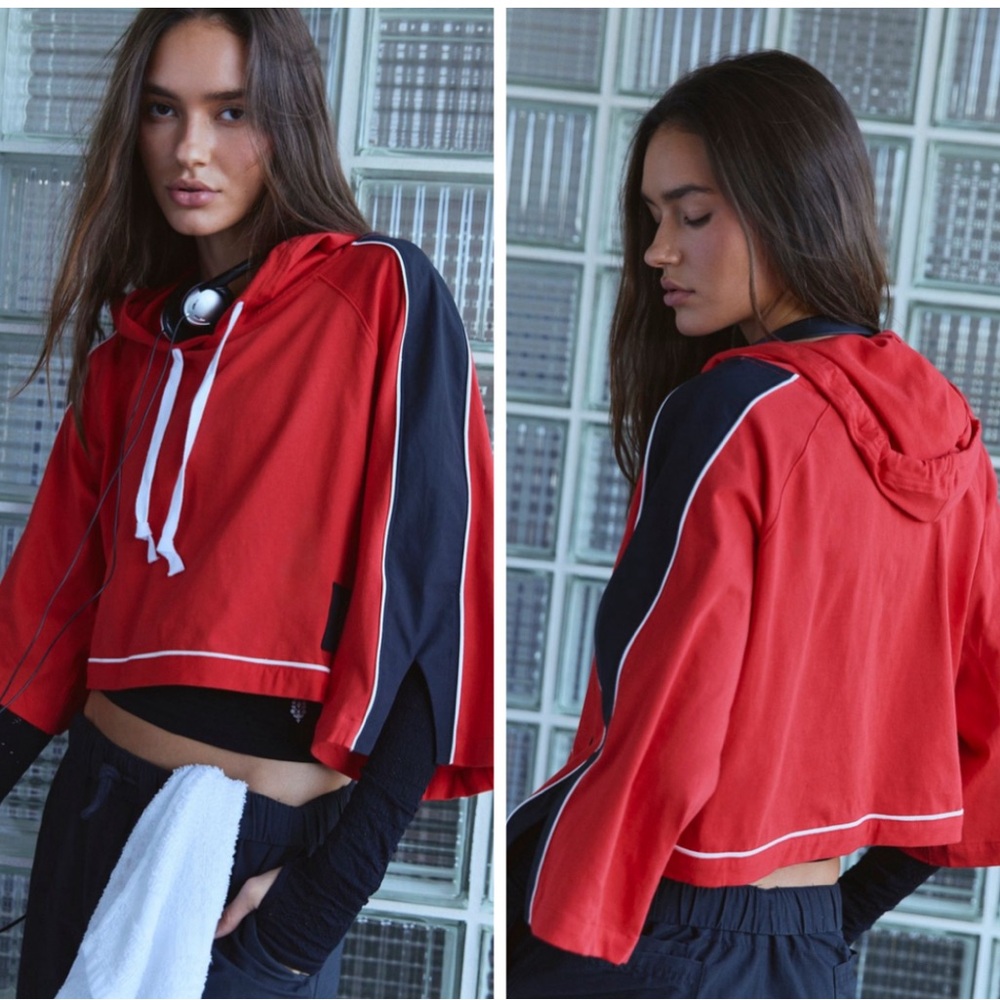 Free People Movement Outfield Layer l. Color Victory Red.